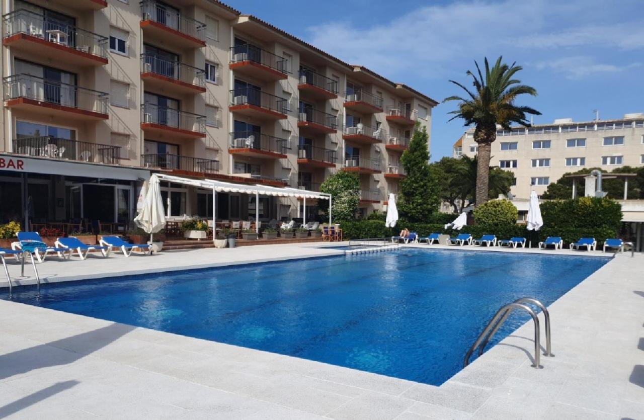 Payet Apartments L'Estartit Eksteriør bilde